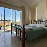 Sunbeam - No Car Needed! Villa