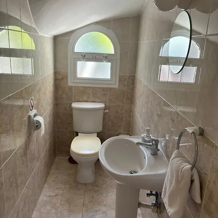 Sunbeam Villa Coral Bay